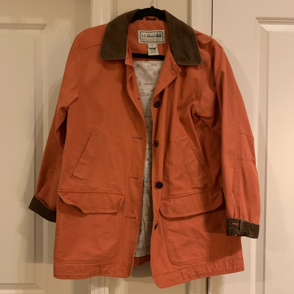VINTAGE LLBean Flannel lined Jacket with Corduroy collar and detailing